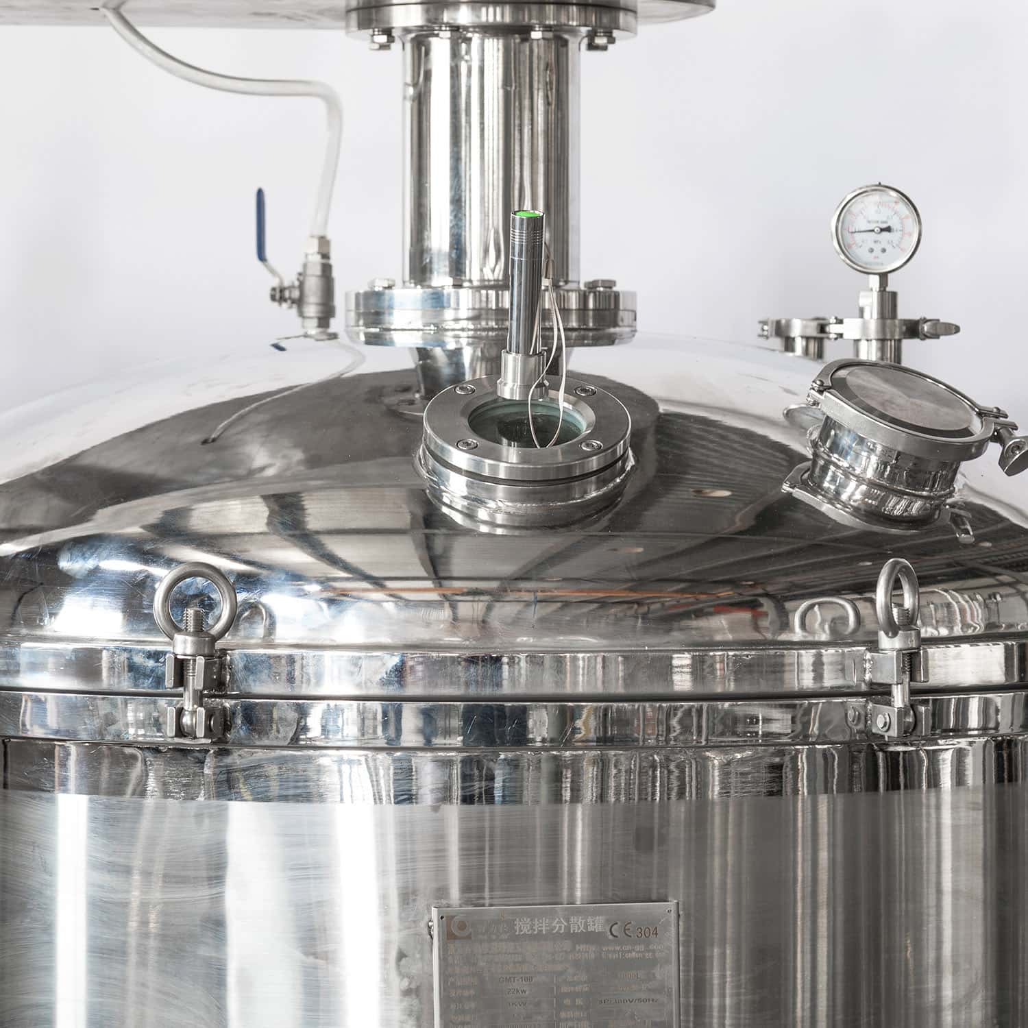 Electric-Lift Frame Mixing Tank with Built-In Vacuum Pump