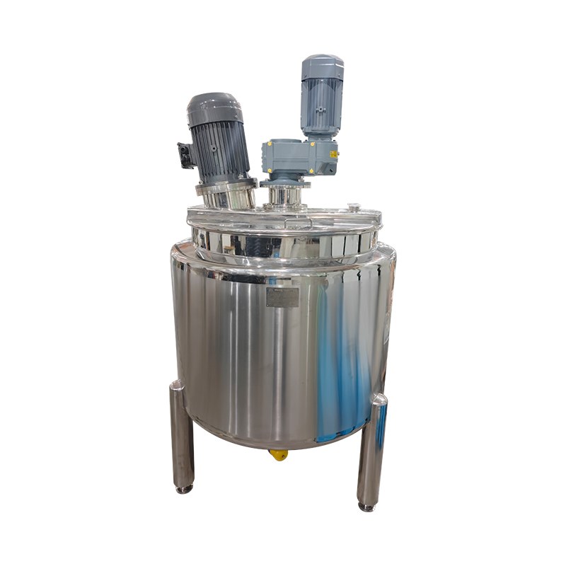 Emulsifying Tank With Wall-scraping Agitator