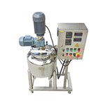 Geared Wall-Scraping Mixing Tank