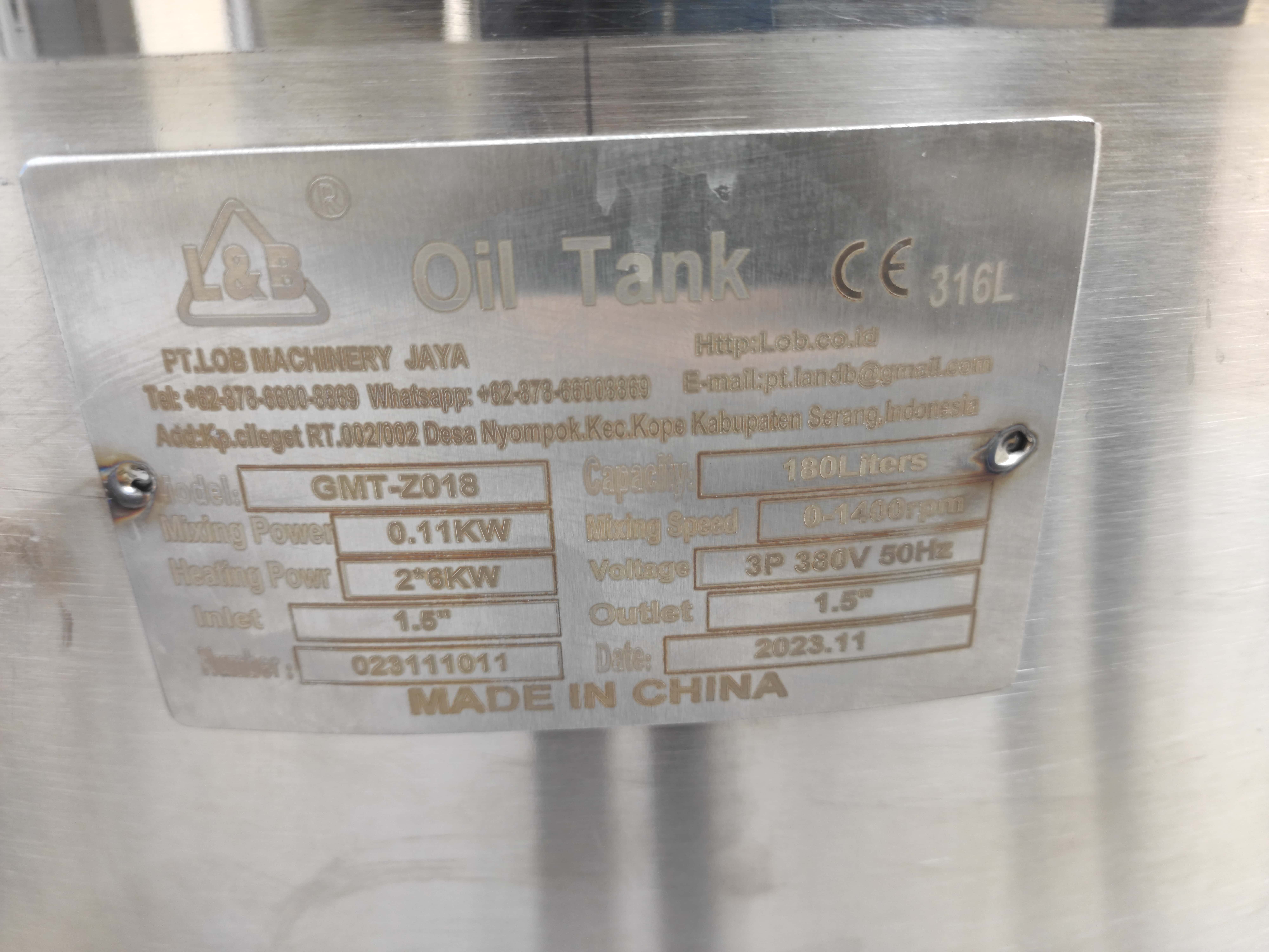 Lift-Type Emulsifying Tank Combination