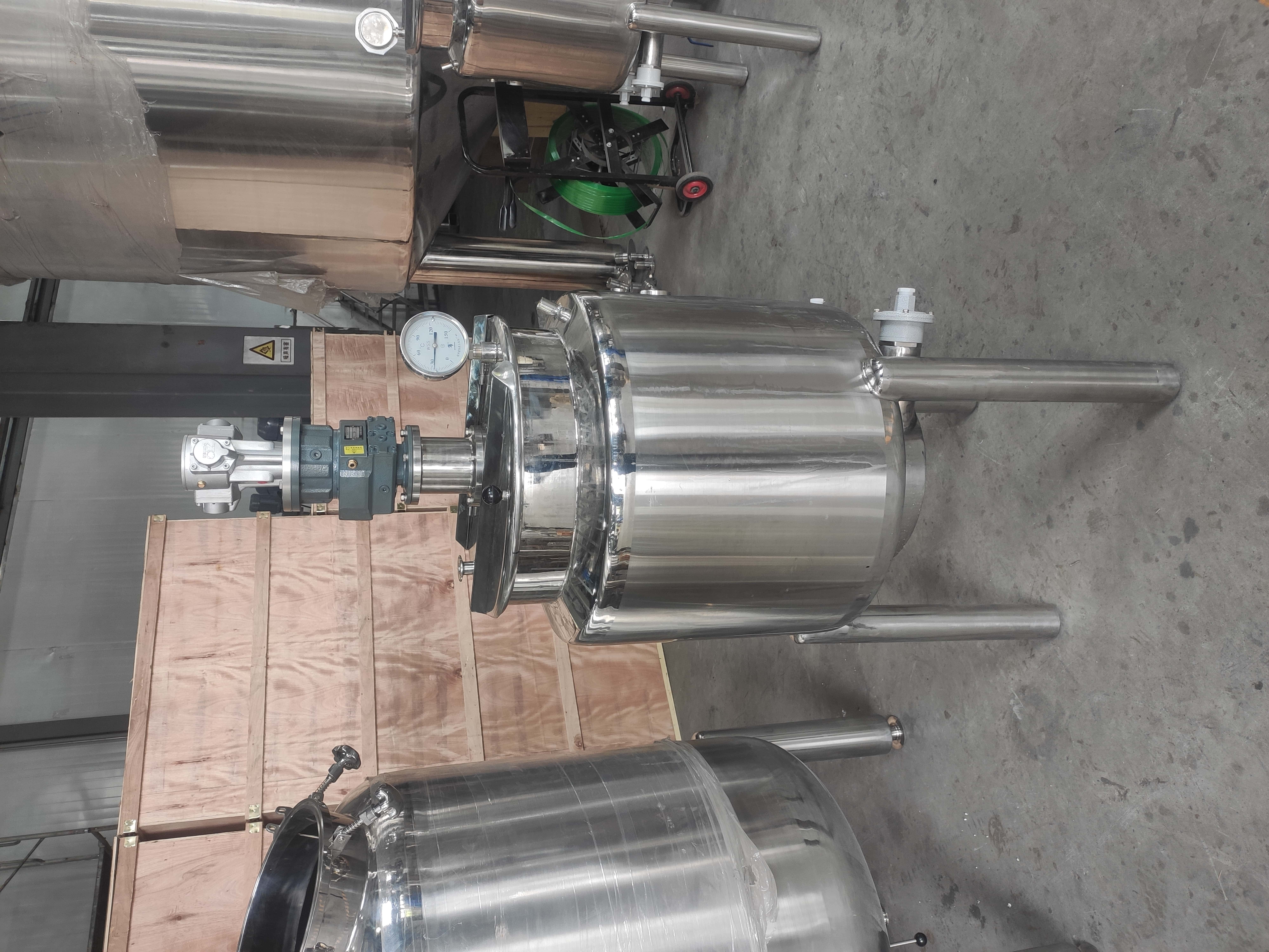 Pneumatic-driven, Jacketed, Explosion-proof Electric Heating Unit With Temperature Gauge