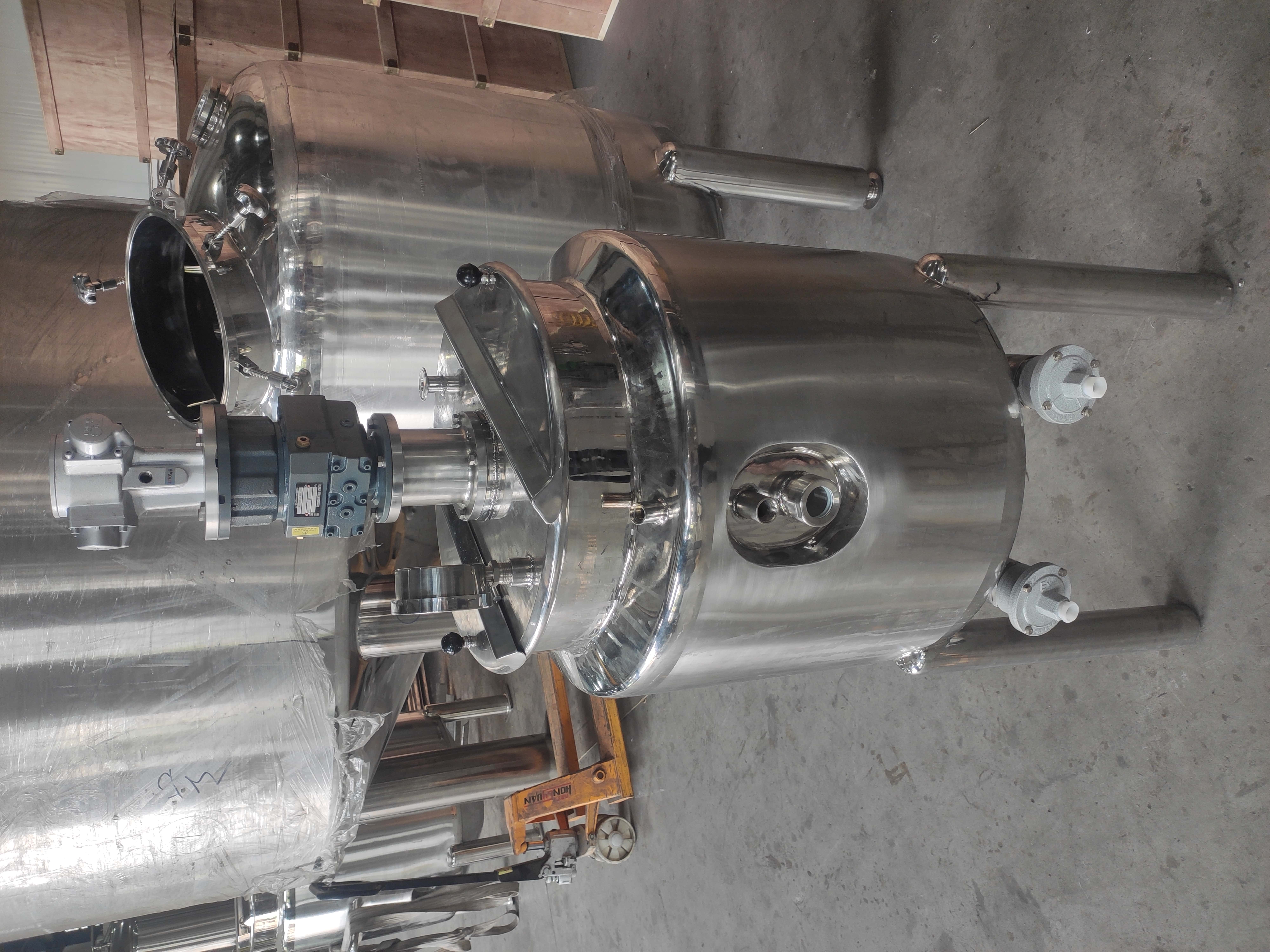 Pneumatic-driven, Jacketed, Explosion-proof Electric Heating Unit With Temperature Gauge