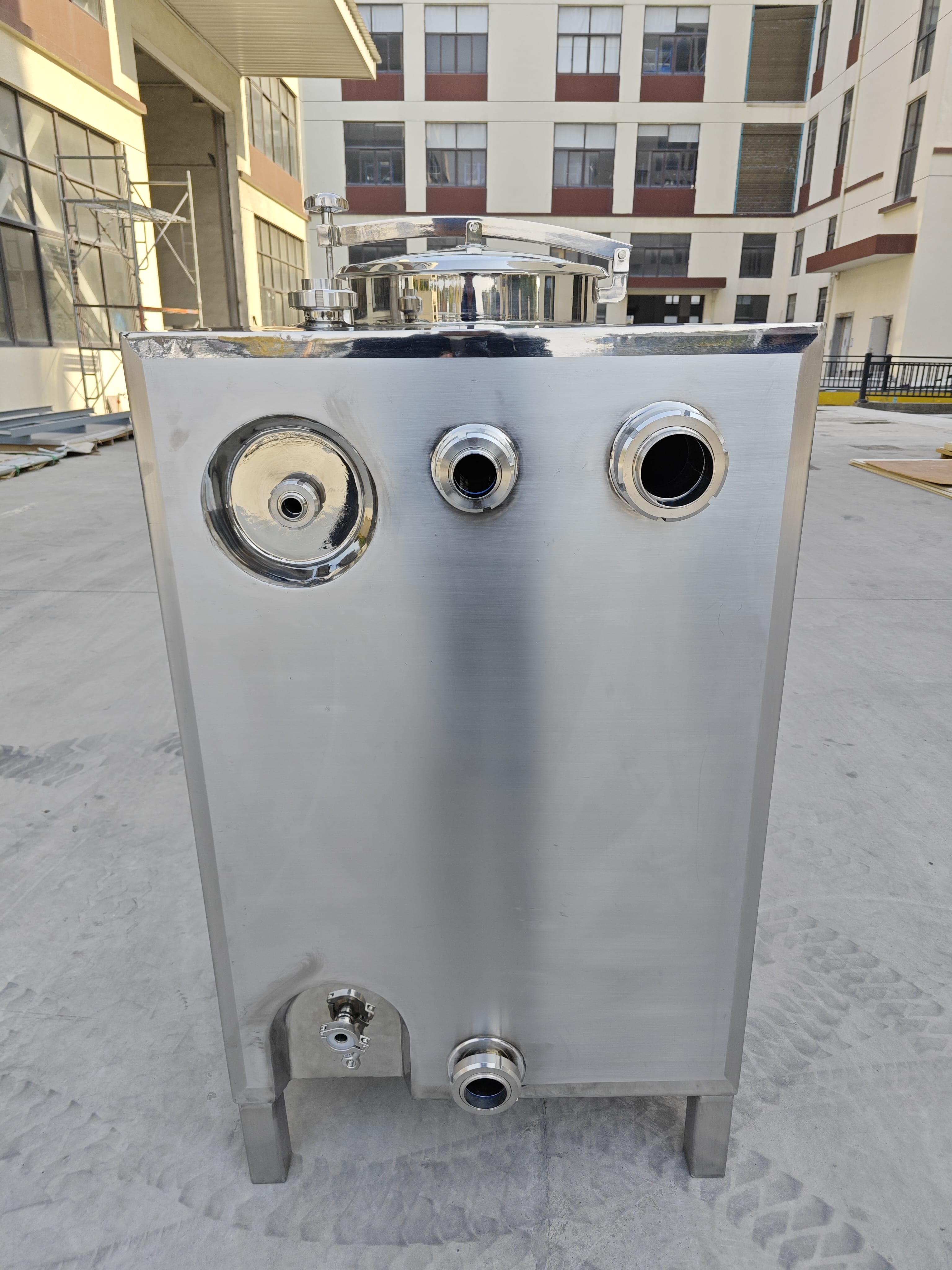 Square Stainless Steel Storage Tank