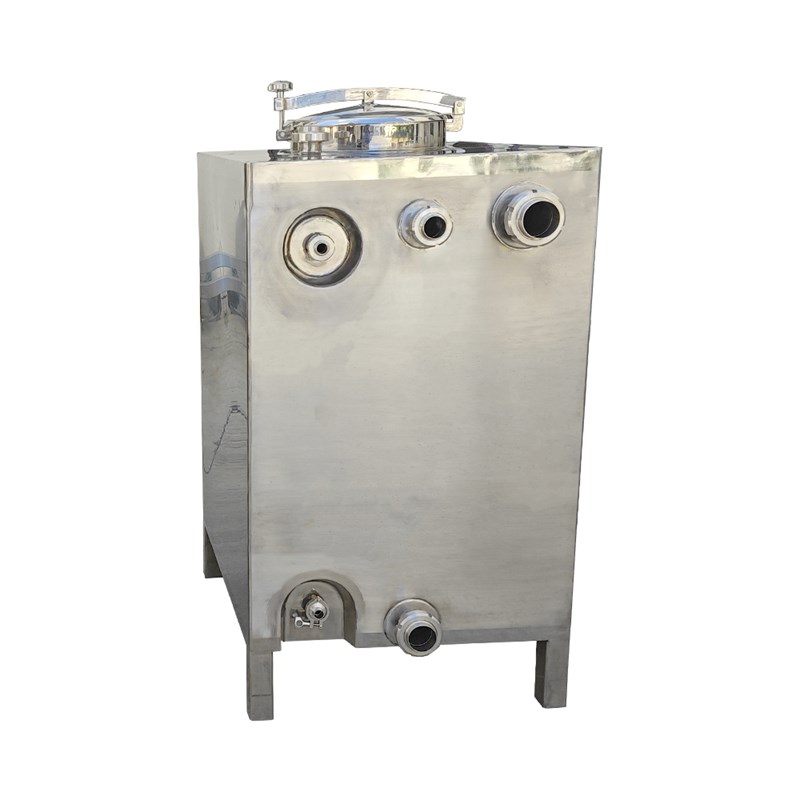 Square Stainless Steel Storage Tank with Three Front Connections