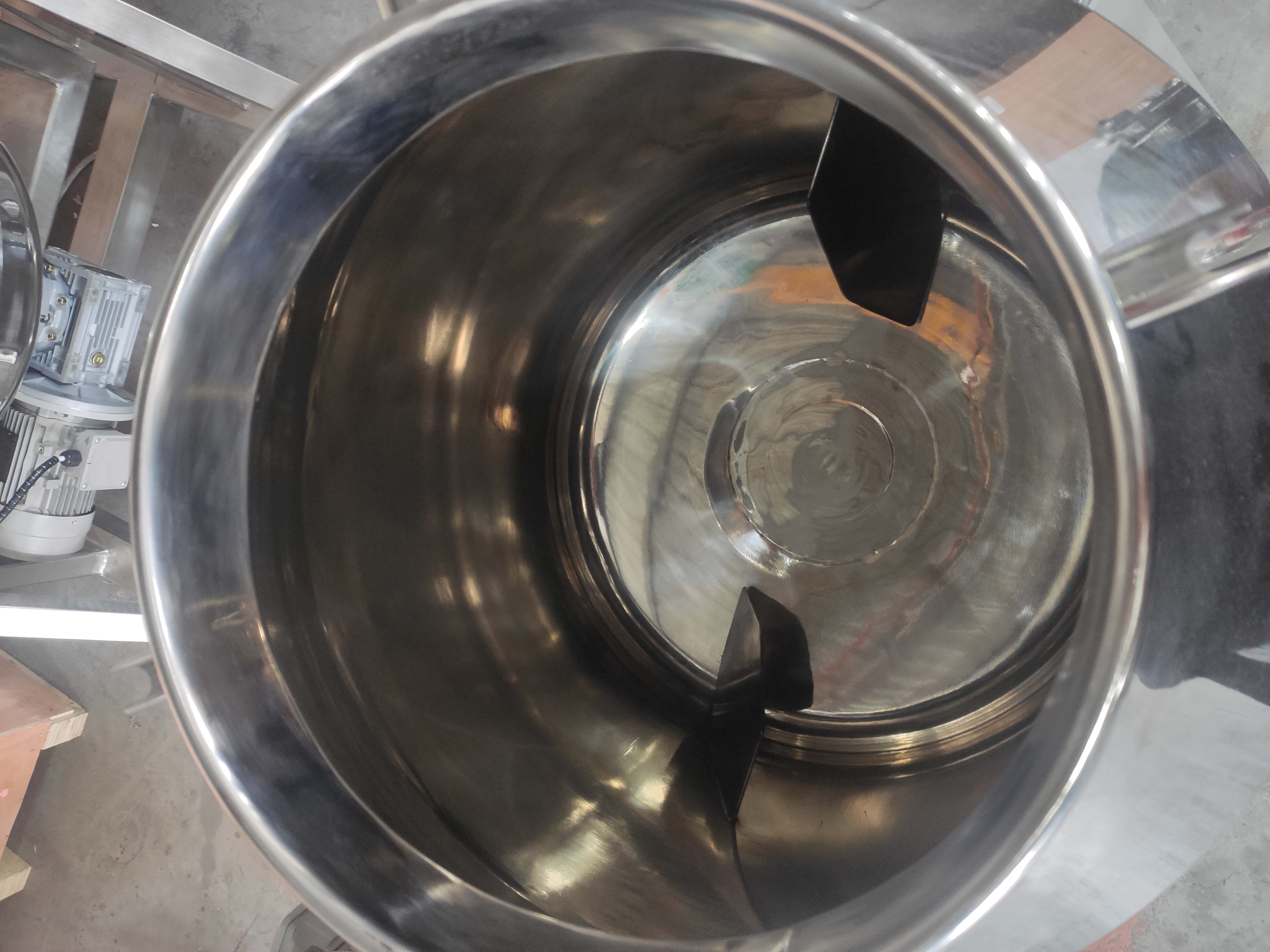 Cylindrical Drum Blender