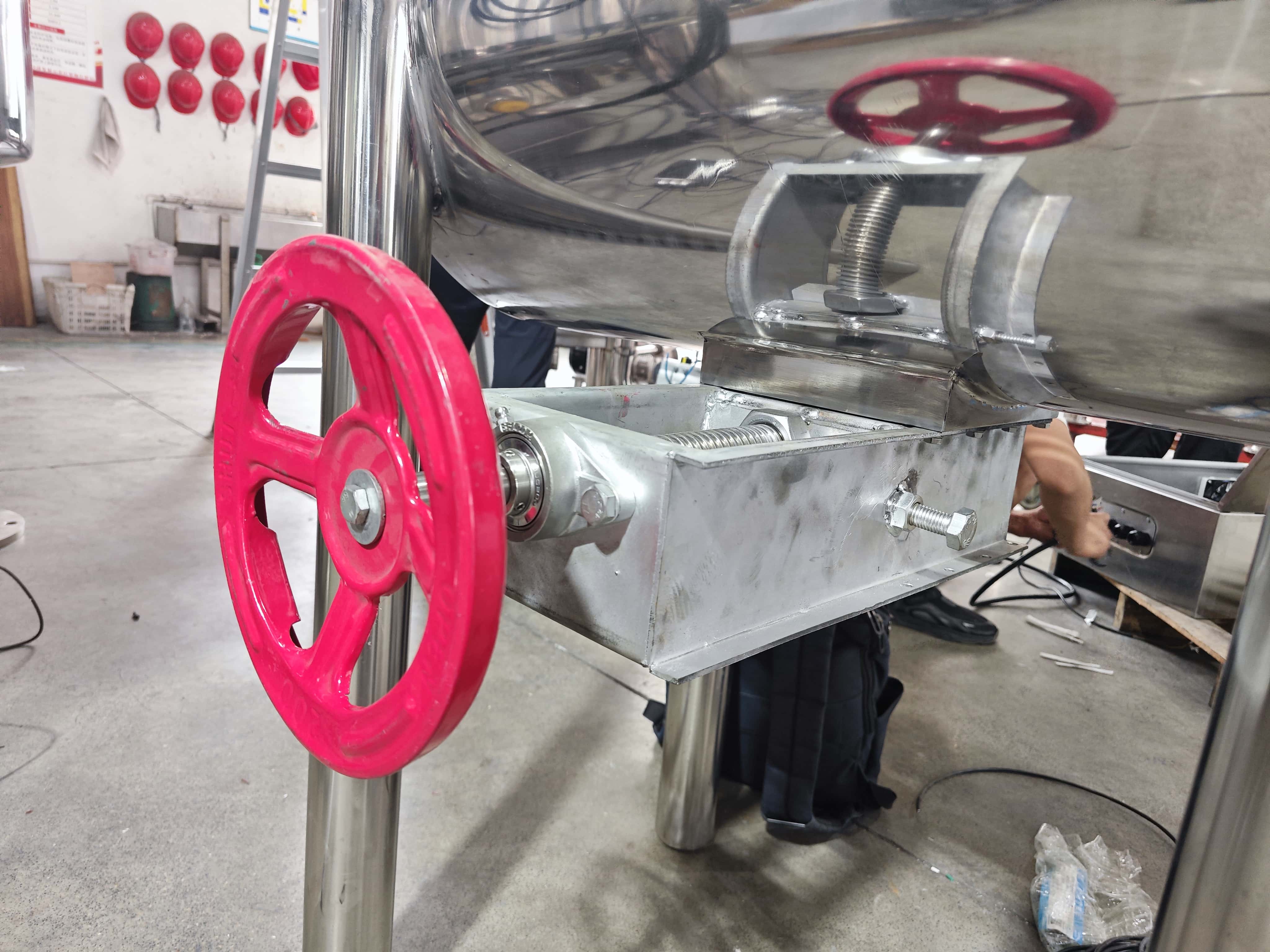 Horizontal Stainless Steel Mixing Tank