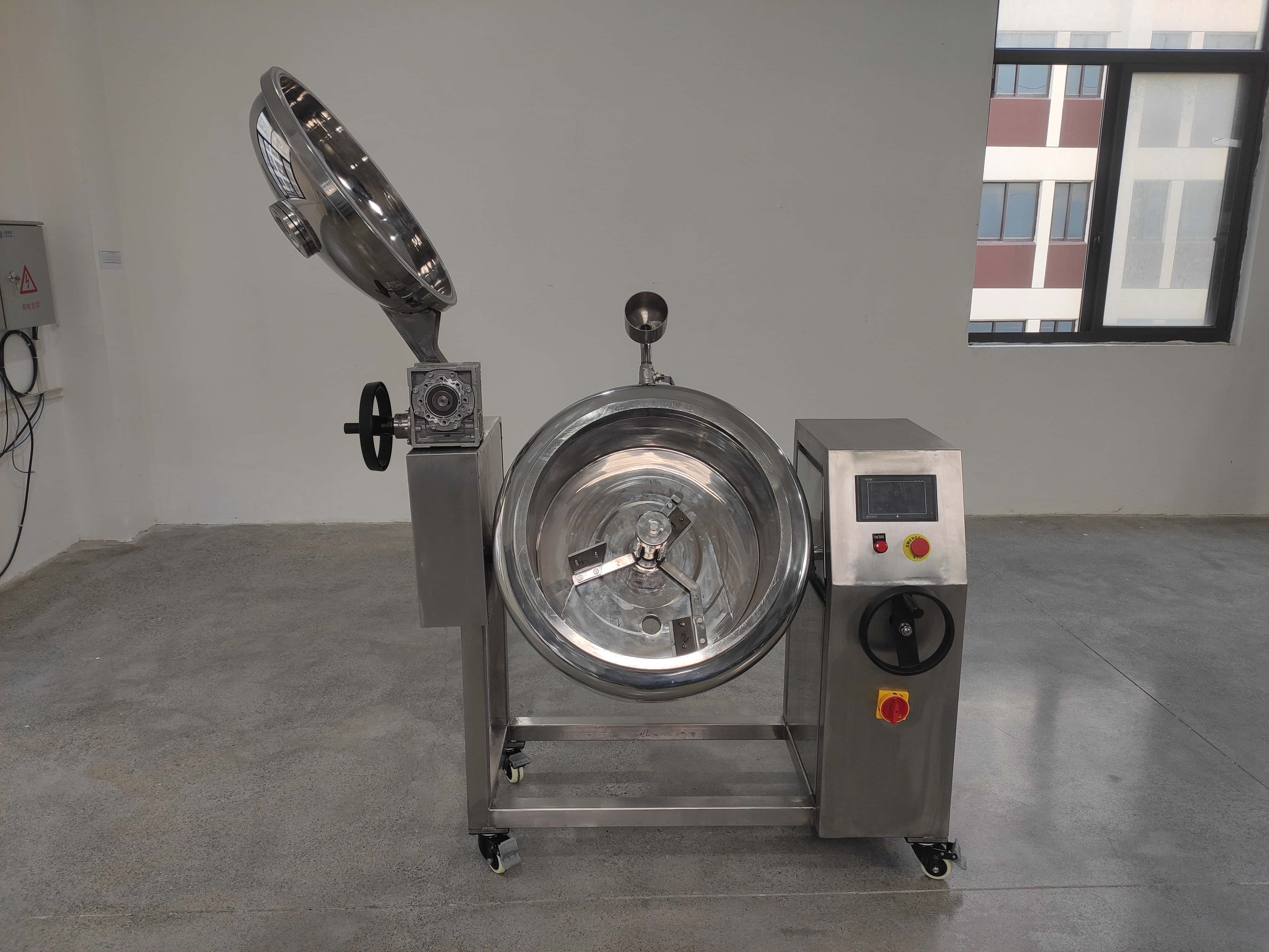 Jacketed Kettle with Bottom-Scraping Agitator