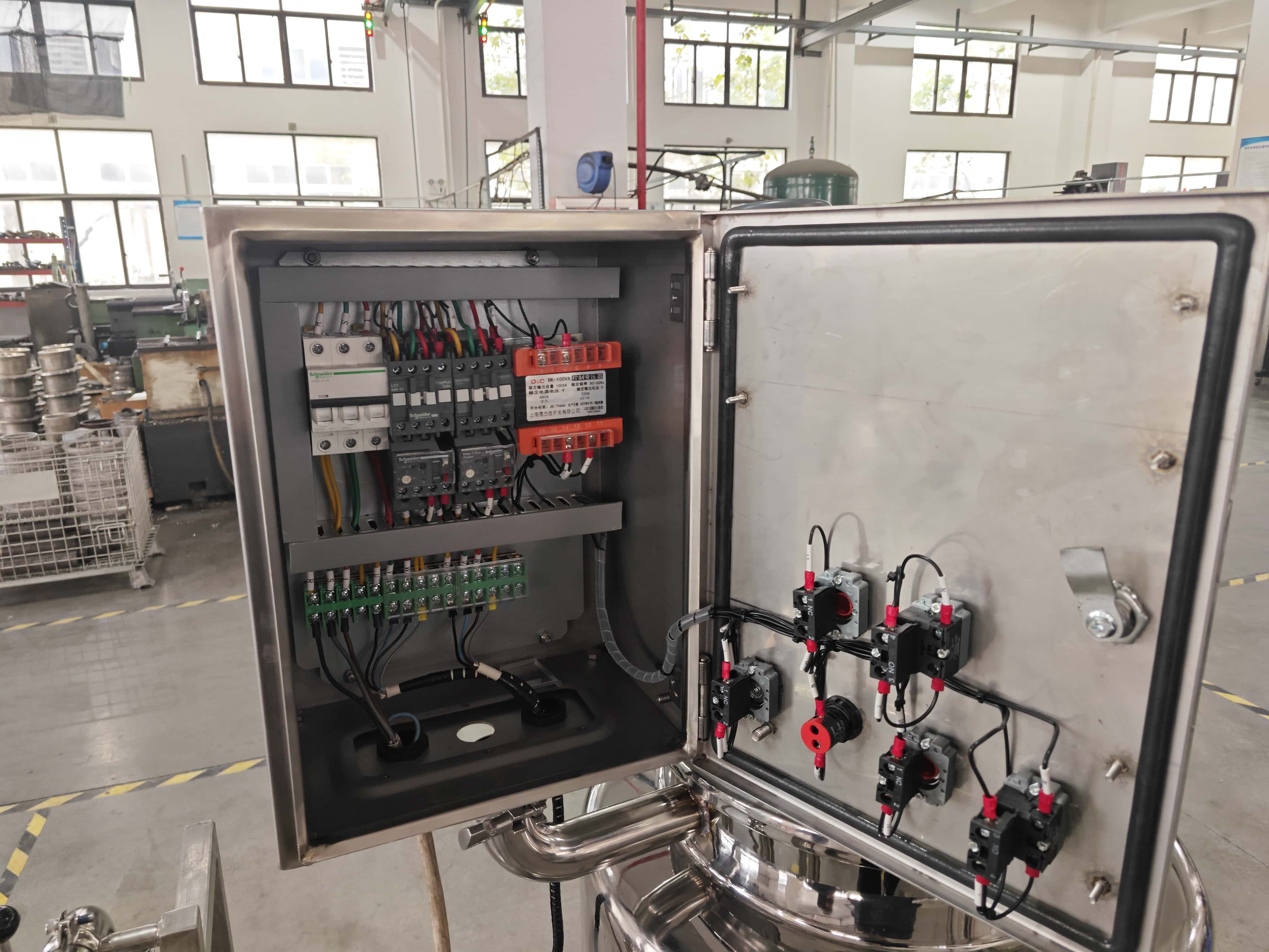 Skid-Mounted Paddle Mixing Tank with Centrifugal Pump